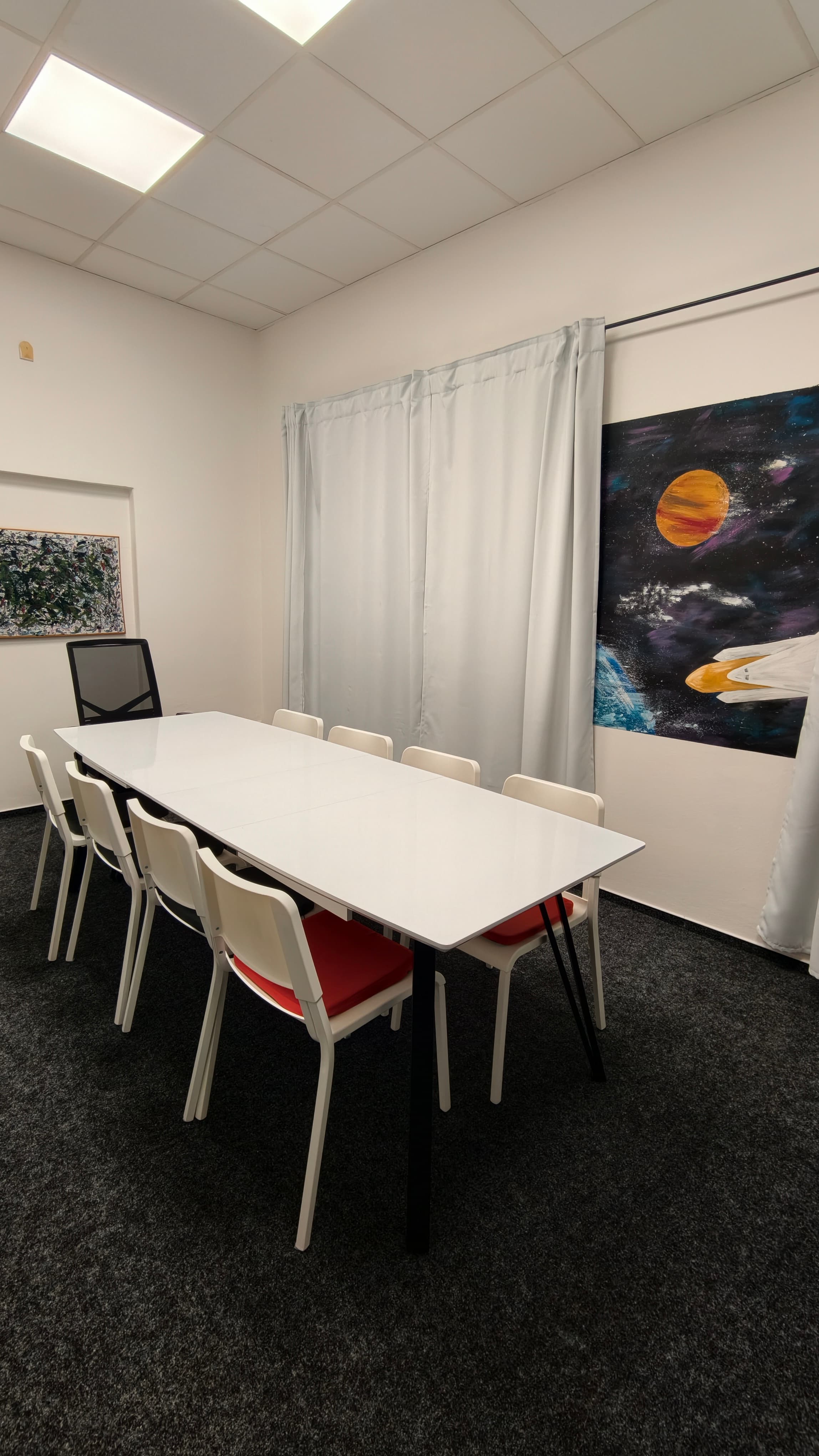 Deskohub Workspace TTRPG room prepared for an evening session